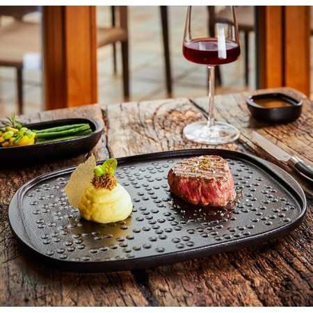 Piatto rett. con rilievo 27x20cm Staged Rak Porcelaine