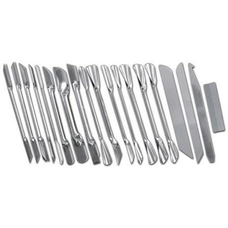 Kit con 18 utebsili da decoro