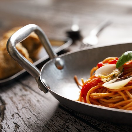 Tegame cm 28x18  18/0 aisi 430 living tex-mex